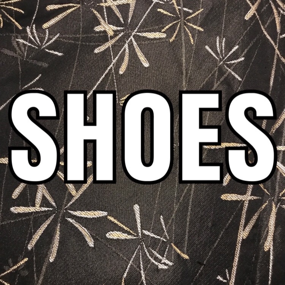 Tons of Shoes! 👠👡👢